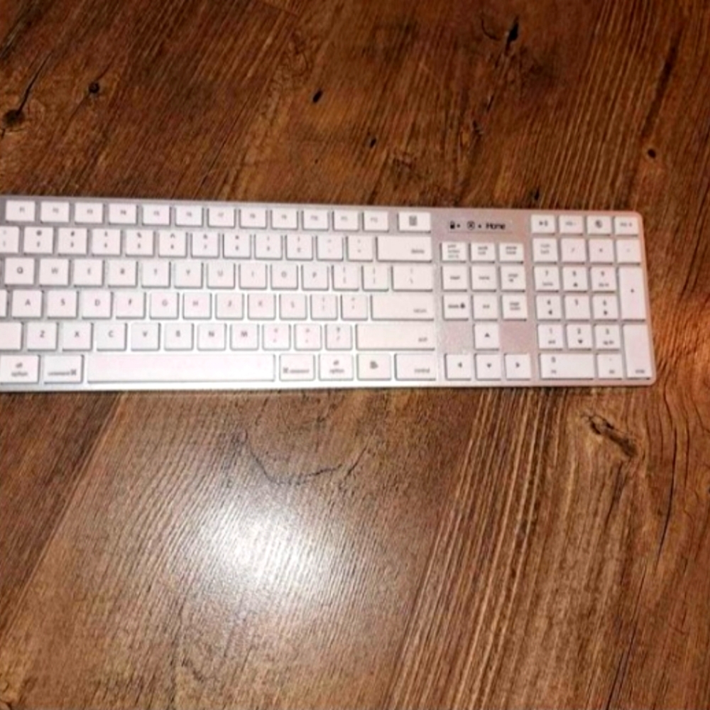 Full size Keyboard